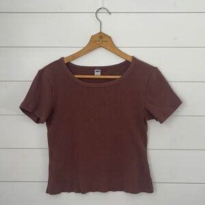 Old Navy Women’s ribbed tee shirt